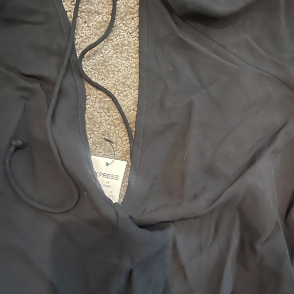 Short Romper Jumpsuit - Picture 5 of 6